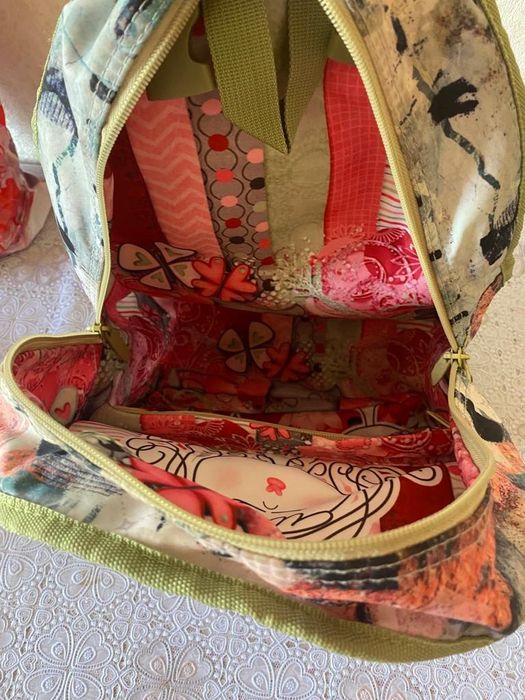 Продам рюкзак школьный