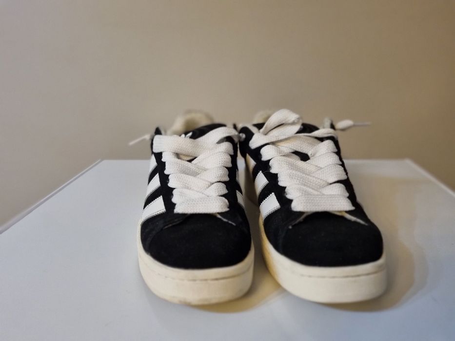 Кроссовки ( 40 )