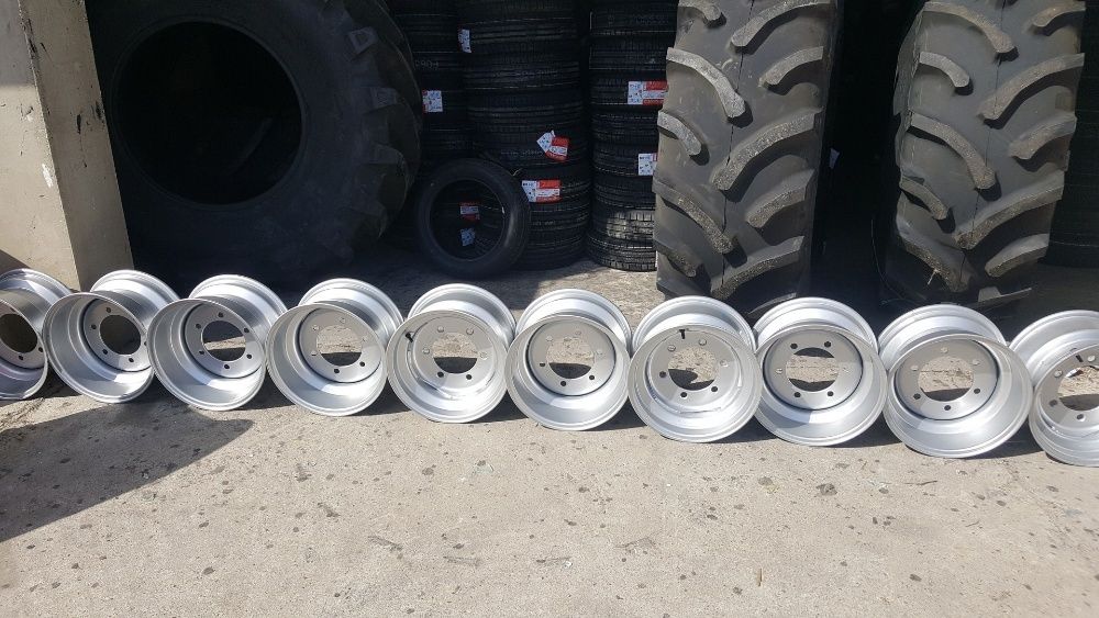 Jante pentru remorca mig sau presa R15.3 avem si anvelope 10.0/75 15.3