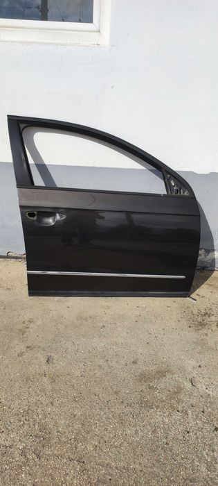 Usa dreapta fata volkswagen vw passat b6 sedan cod vopsea LC8Z