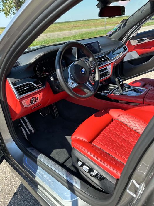 BMW 750i 2019 530 CP