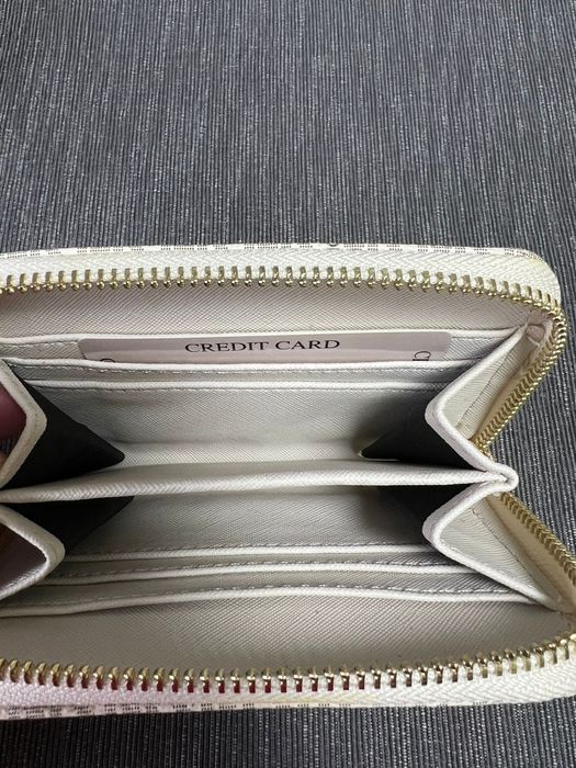 Portofel damă Michael Kors original, elegant, cu fermoar