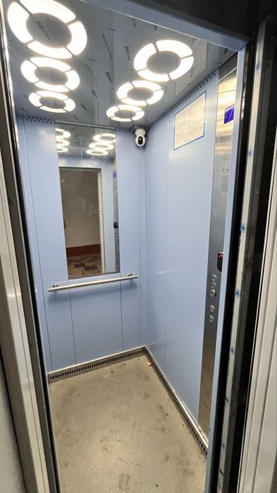 Продам 4 комн квартиру