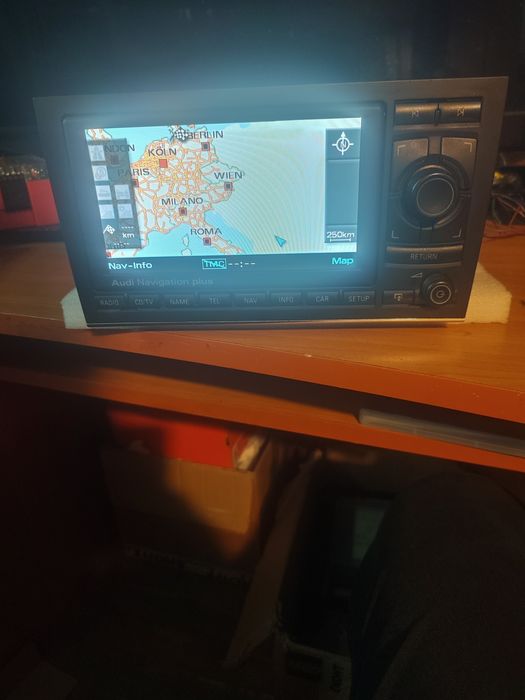 Навигация за Ауди А4 Rns-e.