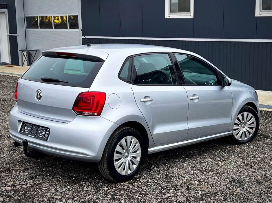VOLKSWAGEN Polo 2012 — imagine 2