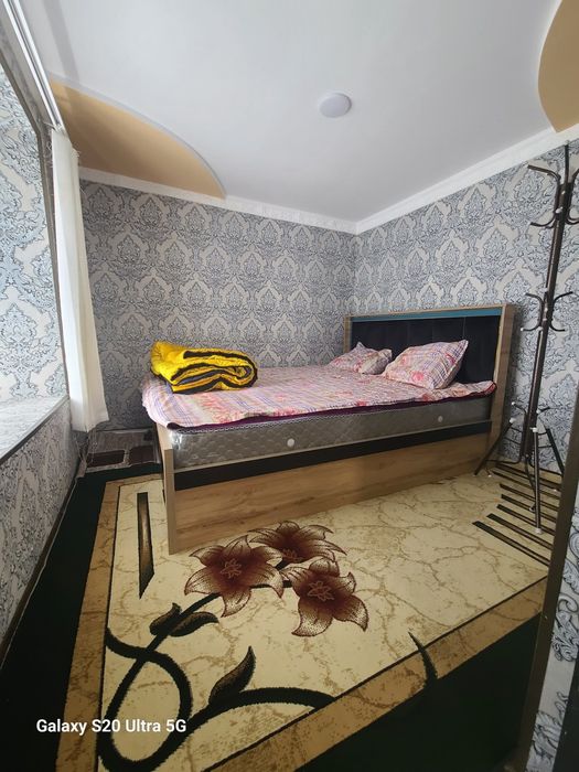 Dacha oqtosh quyoshga yaqin oila uchun toza havo pokiza joy