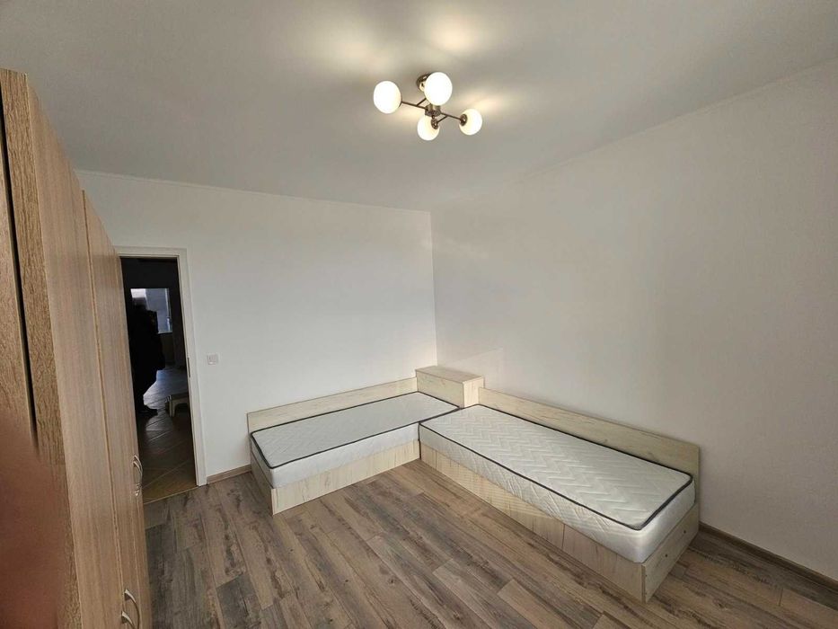 Тристаен апартамент - кв. Банишора