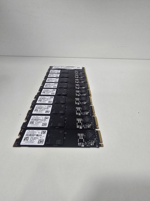 M.2 Nvme 256 WD Pullout yichilgan yangi