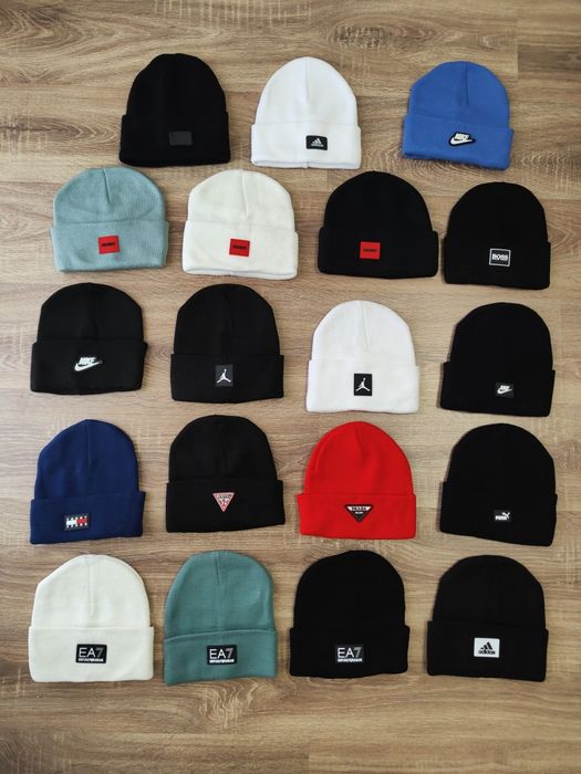 Căciulă Nike , căciulă Adidas , Căciulă Hugo, preț pe bucata