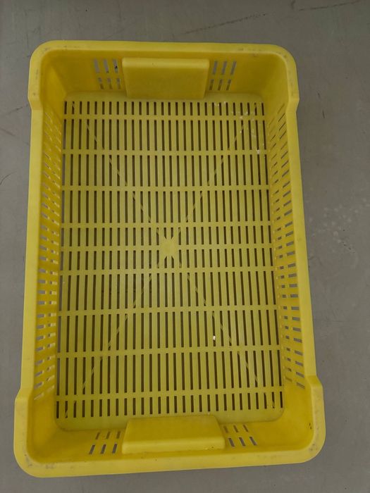 Flasmas yashiklar sotilad