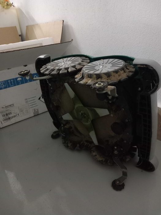 Косачка – робот Ambrogio L60 elite за до 200 кв.м