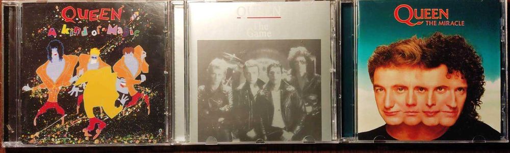 Vand CD-uri  originale cu  Queen