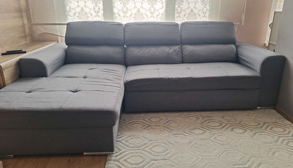 Разтегателен диван