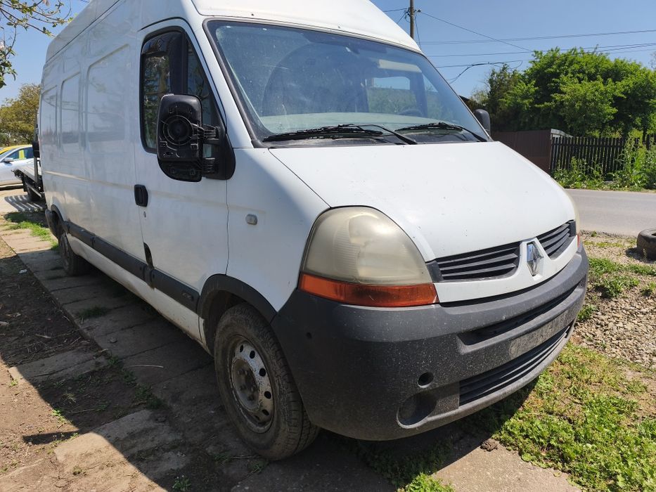 Vând sau dezmembrez Renault Master 2.5 Dci 88kw Euro 4