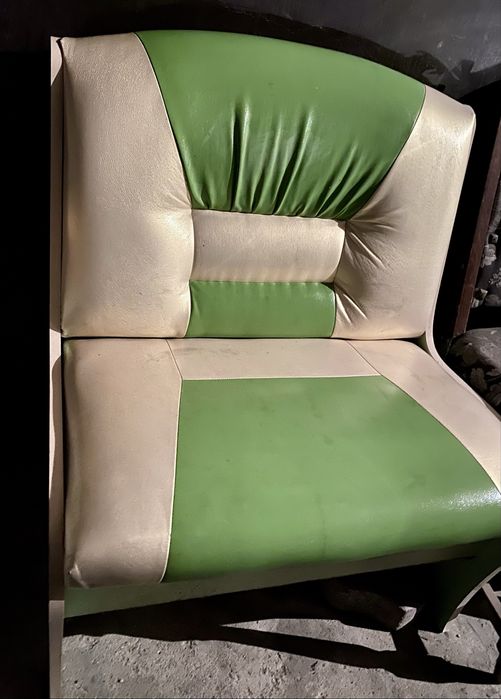 Продам кухонный кресло