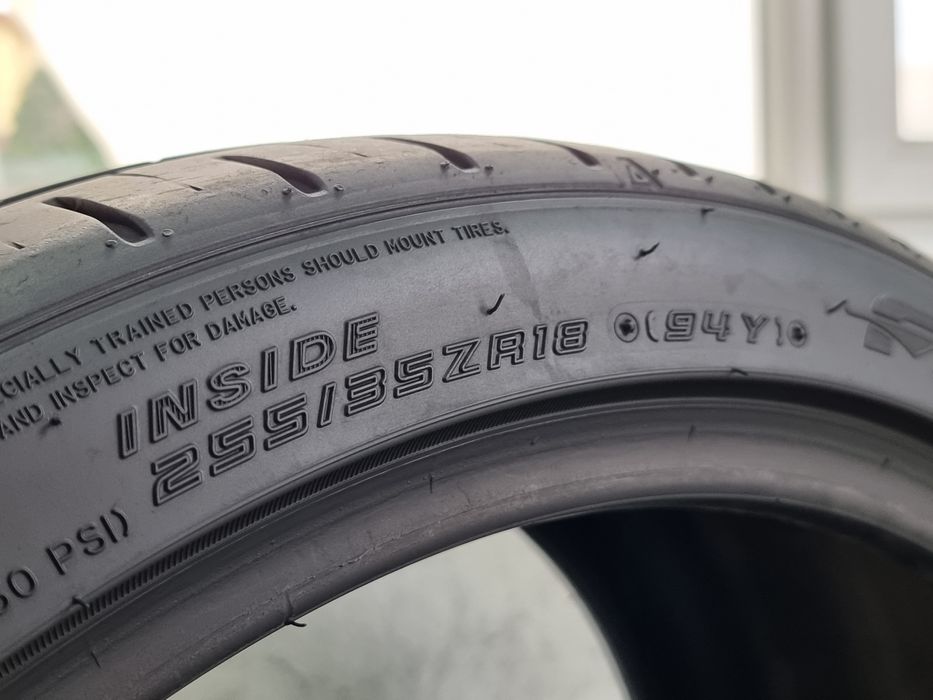 255/35/18 Falken 2Броя: 125€ 6мм