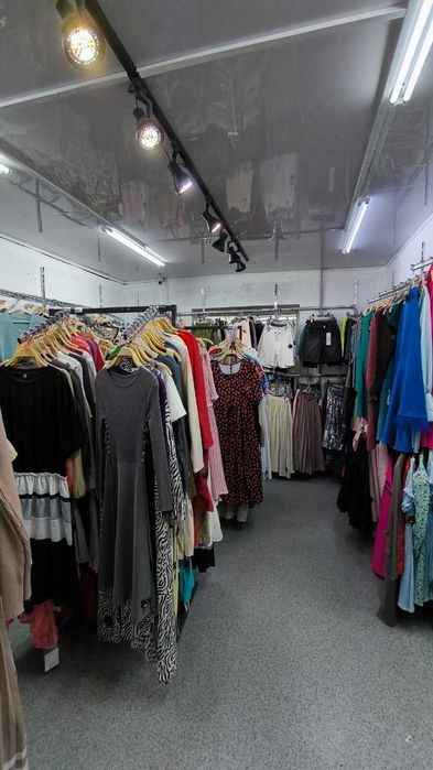 Продаётся коммерческое помещение -ПЕРВАЯ ЛИНИЯ - ТАМЕРЛАНОВСКОЕ ШОССЕ.