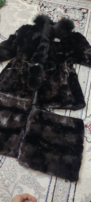 ШУБА в отличном состояние