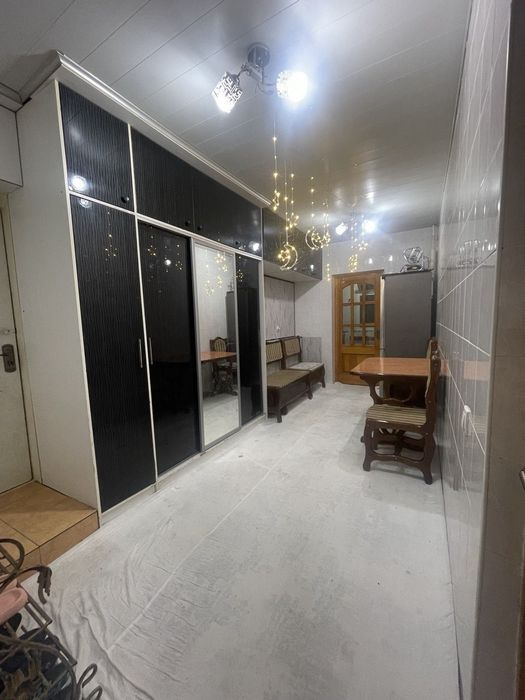 Квартира сотилади 3/2/5