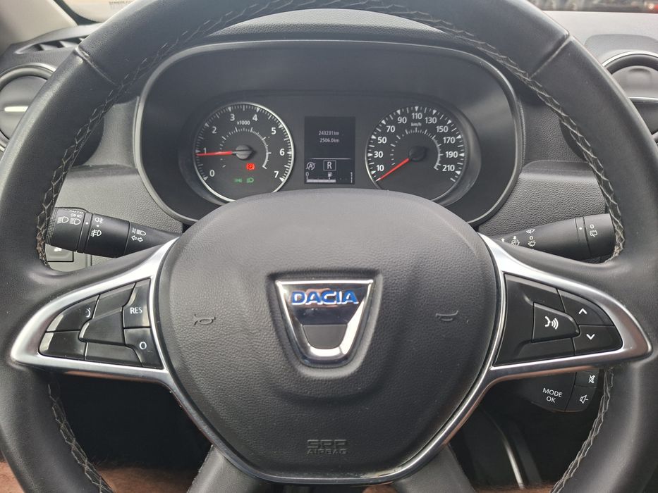 Vând Dacia Duster 1.5 DCI, 2018, Euro 6, Automată