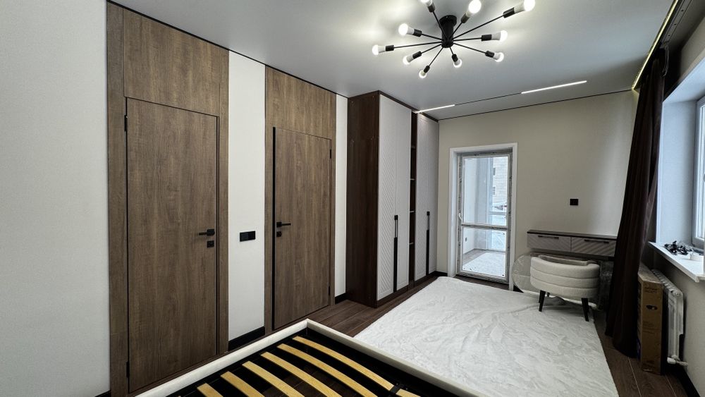 6 комн возле триумфальной арки