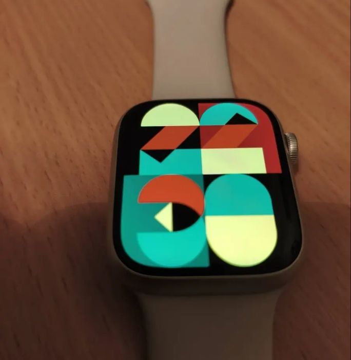 Продам часы Apple watch series 8. 45мм