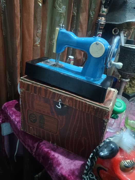 Детская швейная машинка ДШМ СССР.