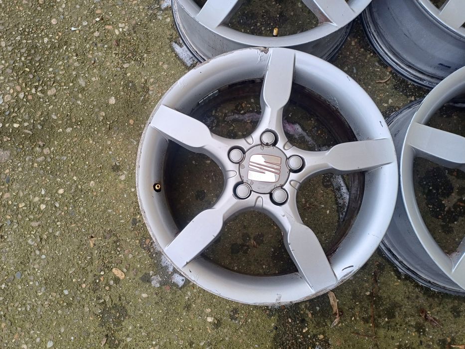 Алуминиеви джанти 17 цола за сеат алтея и wv