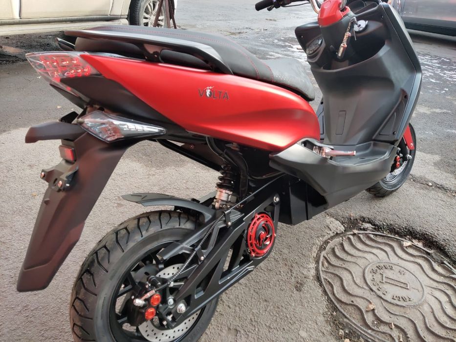 Электроскутер Volta Phantom