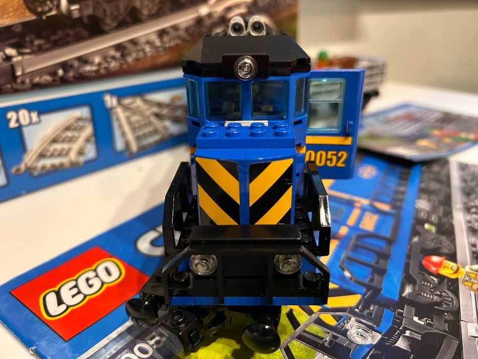 LEGO 60052 влак,