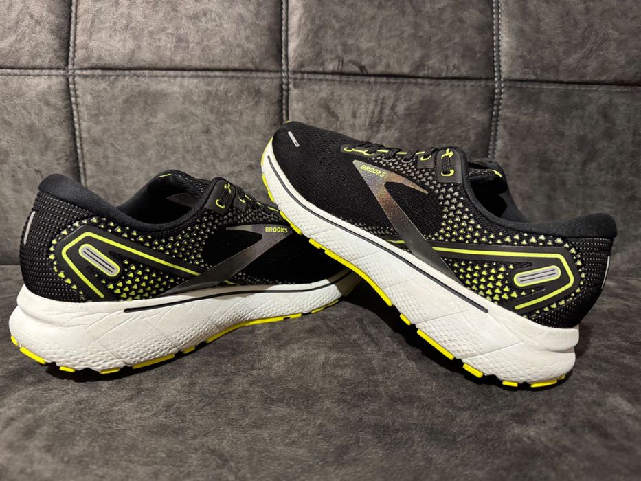 Brooks Ghost 14.