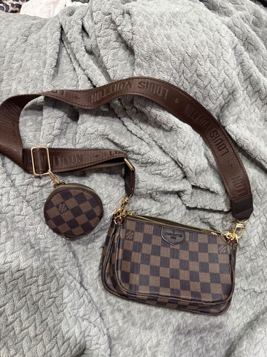 Geanta Louis Vuitton