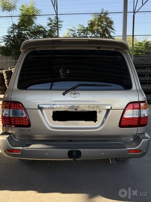 Продам Toyota LAND CRUISER 100 в идеальном состоянии