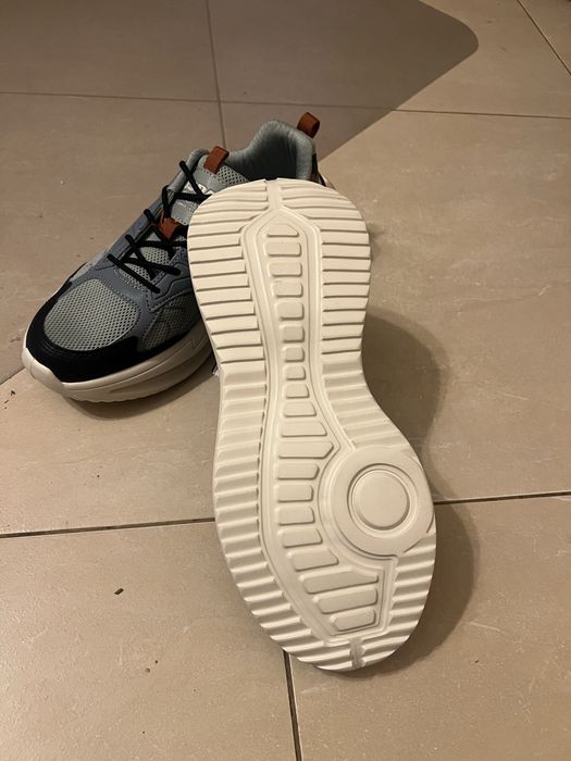 Vând adidași Polo Ralph Lauren noi