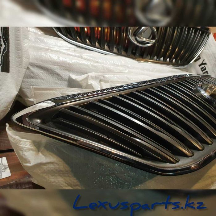 Решетка RX330 // RX350