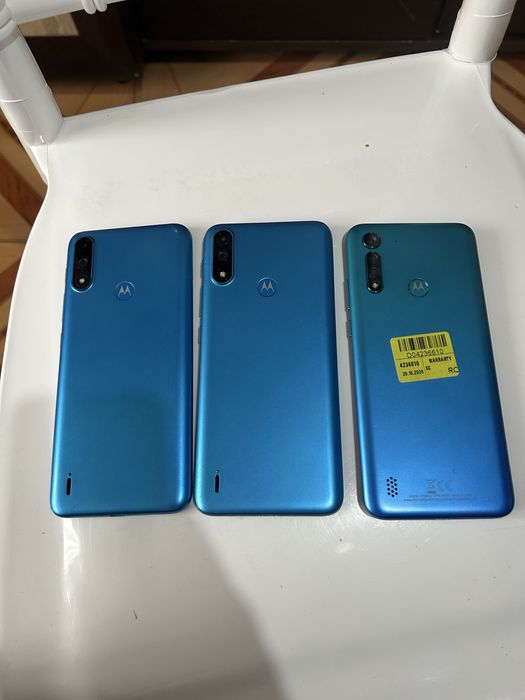 Vând telefoane  de buget  noi