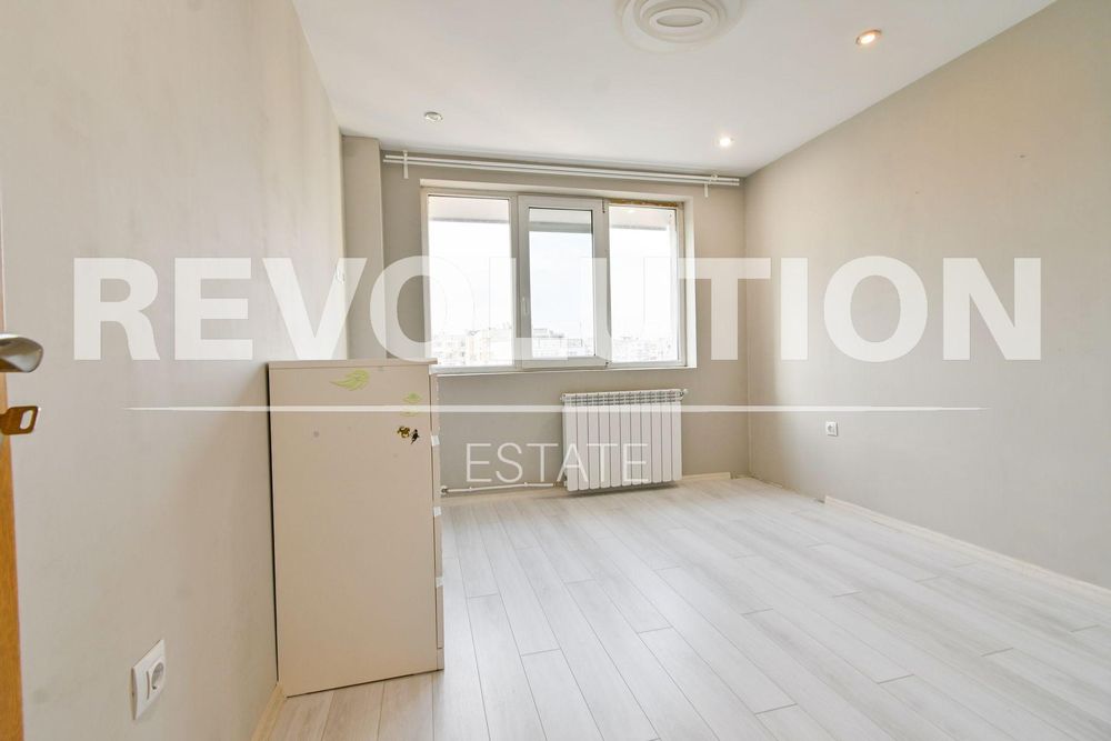 Продава се Тристаен апартамент в София, Люлин 9 - 84 кв.м за 1451 €/кв.м - Снимка #5