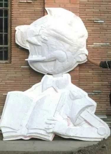 скульптуры из пенопласта