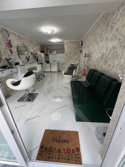 Продава се Офис в Айтос - 20 кв.м за 1500 €/кв.м - Снимка #1