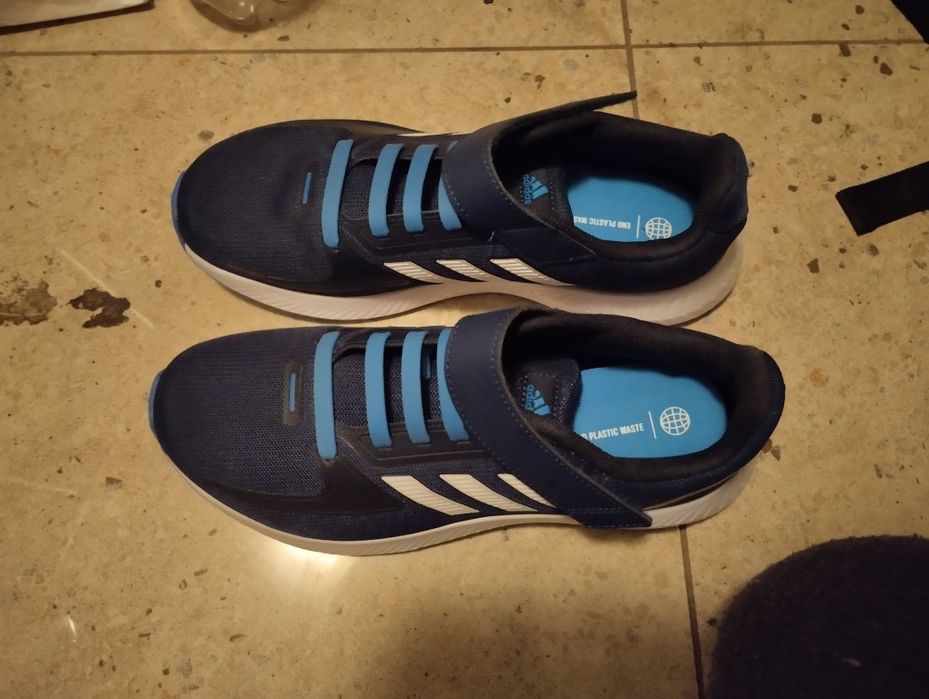 Adidas 38н, чисто нови