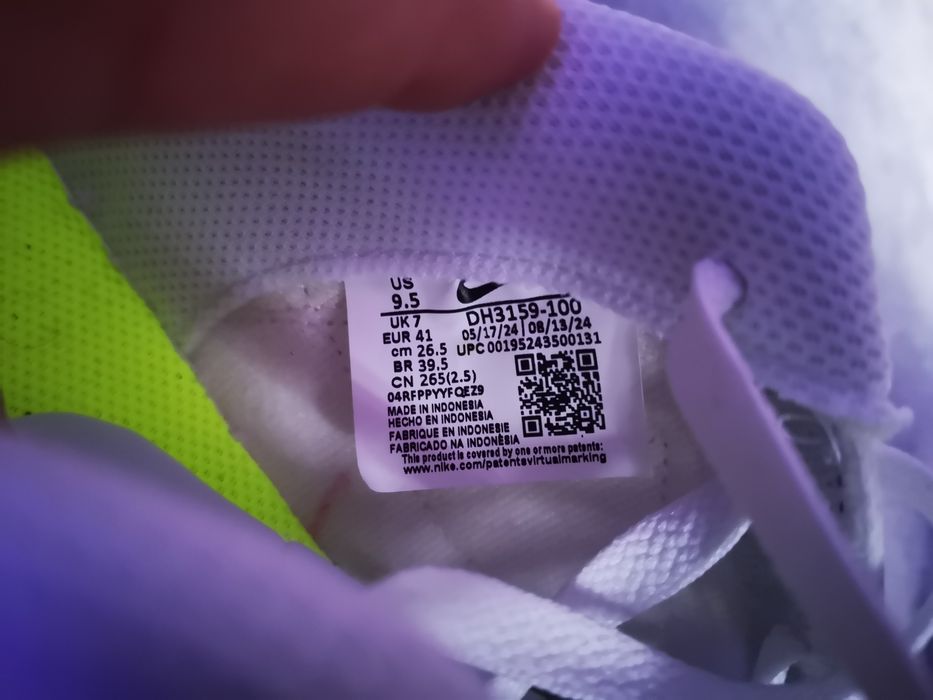 Маратонки Nike номер 41