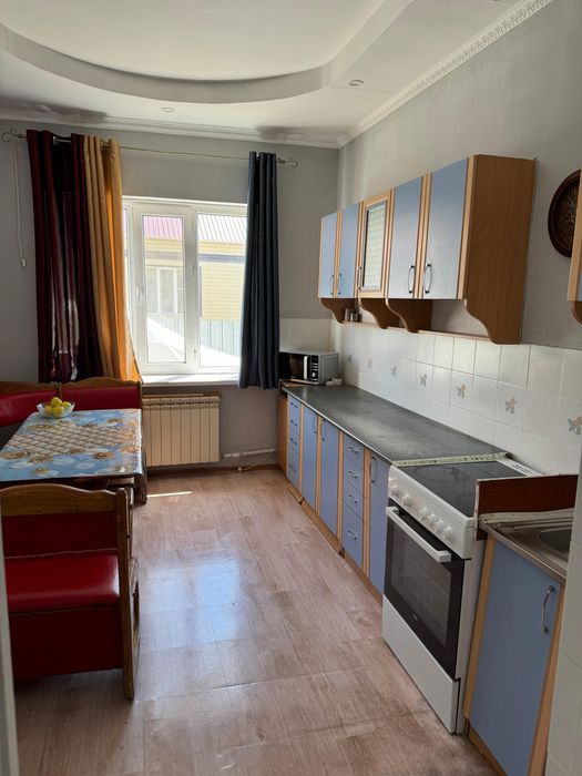 Продам двух этажный коттедж