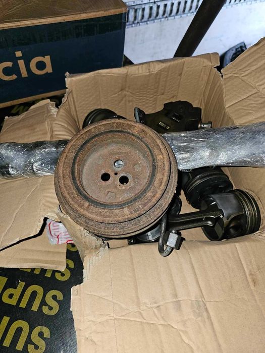 Piston BMW 3.0 Pistoane BMW 3.0 Biela BMW 3.0 AX came fulie