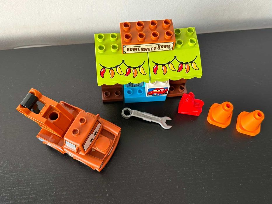 Lego Duplo 10856  Mater’s Shed McQueen