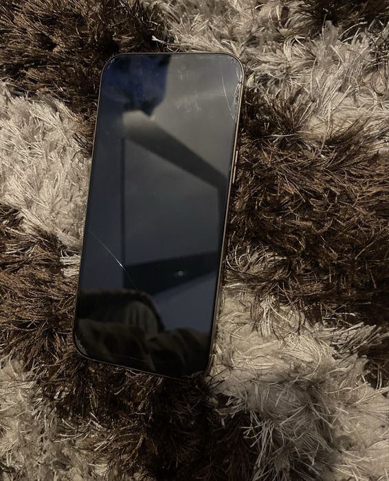 Iphone 16 pro max impecabil