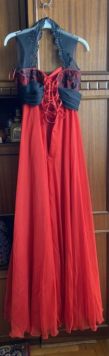 Бална рокля /дантела с камъни/