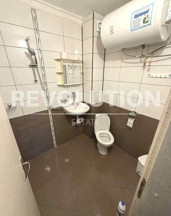 Дава се под наем Етаж от къща в Варна, Трошево - 80 кв.м за 375 € - Снимка #6