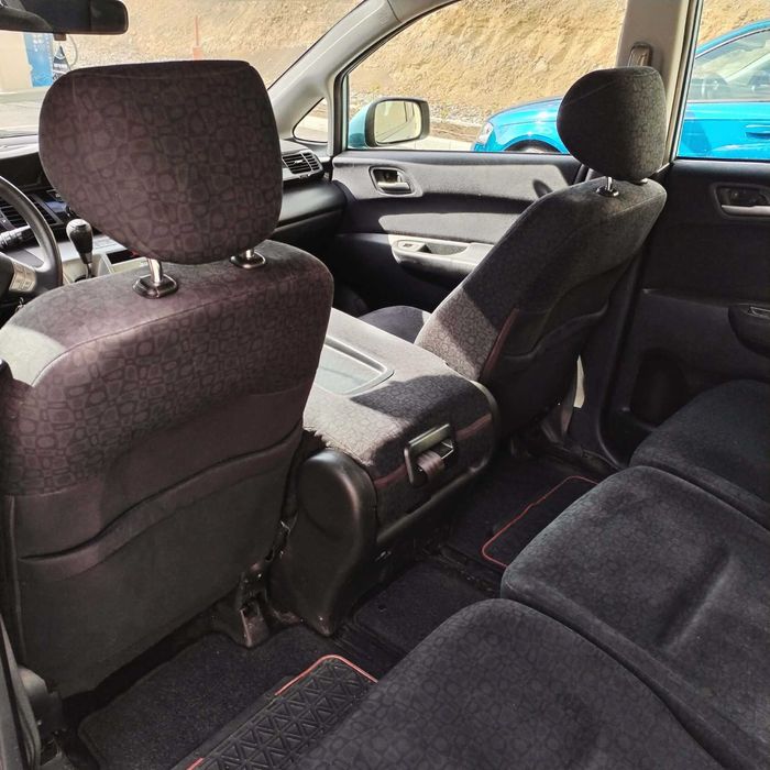 Honda FRV 2.0 - с газ