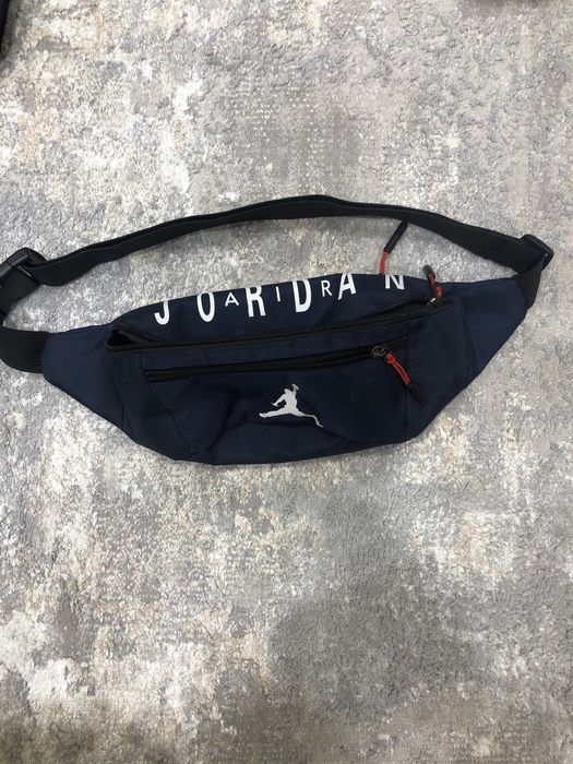 Продам барсетку Jordan