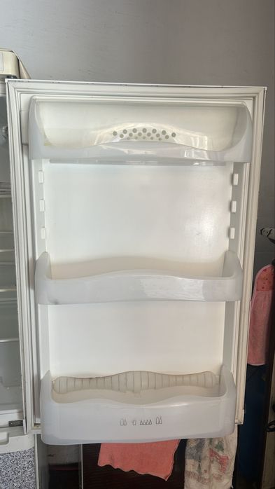 Frigider cu combina frigorifica